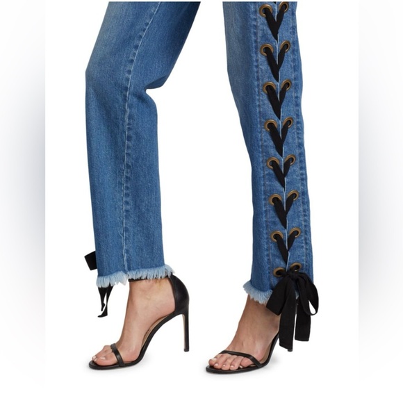 Statement Raw Hem Ribbon Lace-Up Jeans - Size 30. NWOT - Picture 3 of 12